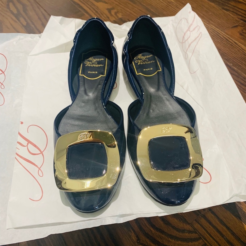 Roger Vivier flat shoes
